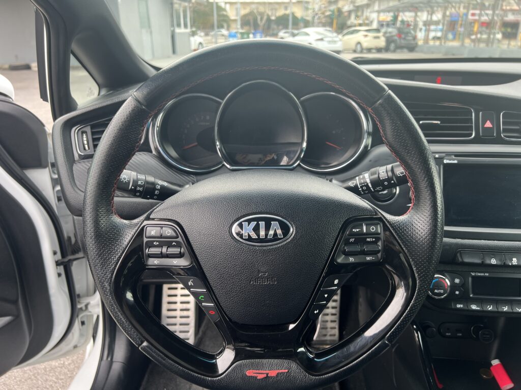 KIA PRO_CEED GT